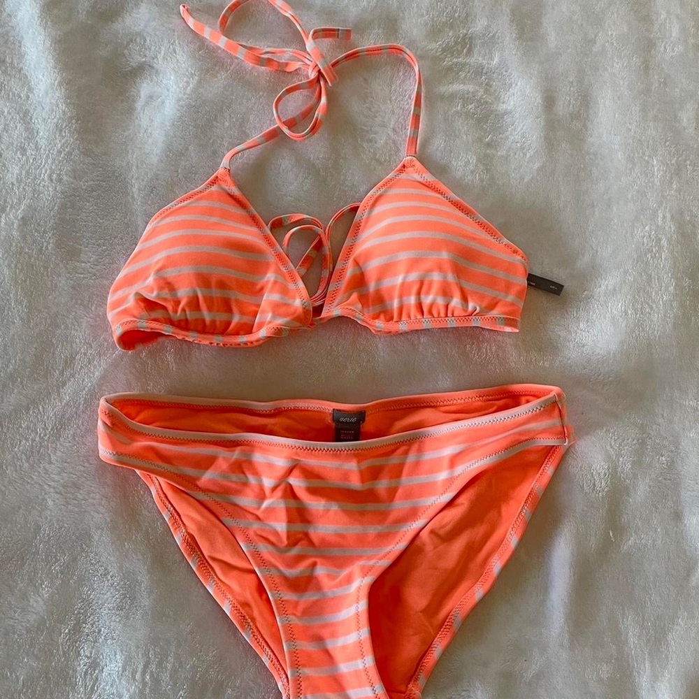 Coral stripped bikini set